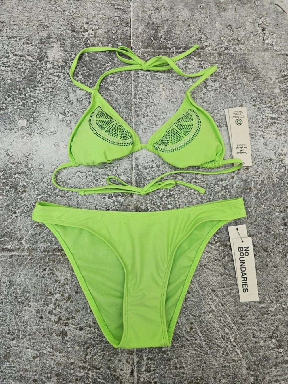 Share No Boundaries Women Bikini Top and Bottom Green Sport Bra & Panty Size S